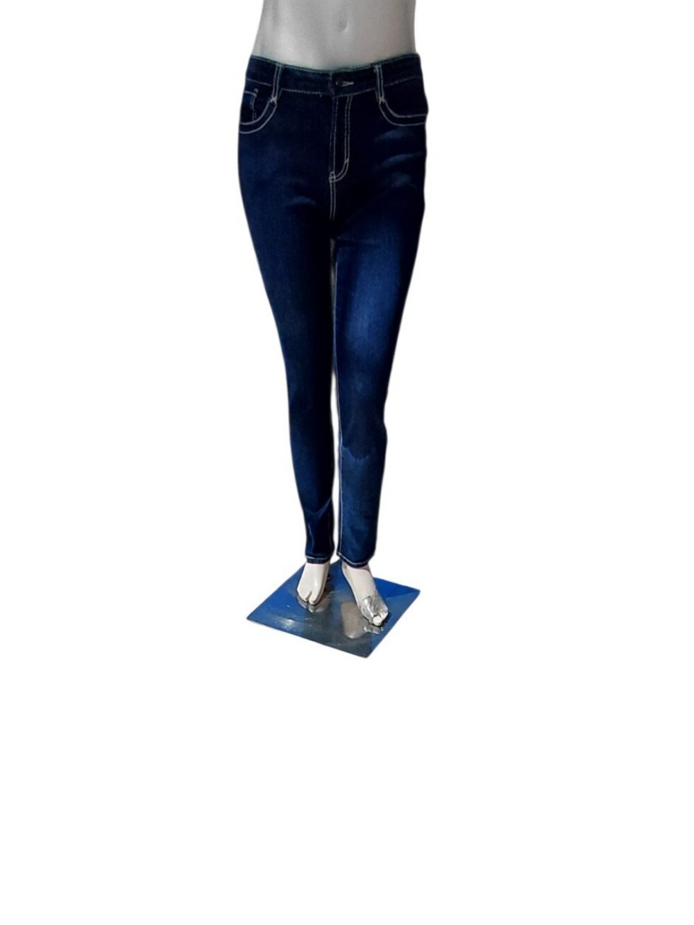 9226A..Women's Jegging Jeans Size 12, W12" 32" Inseam 9 1/2" Rise.